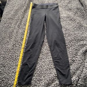 Black dry fit Nike leggings